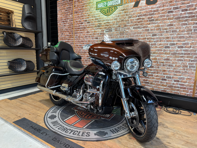 HARLEY DAVIDSON TOURING ELECTRA GLIDE 1923 ULTRA CVO 