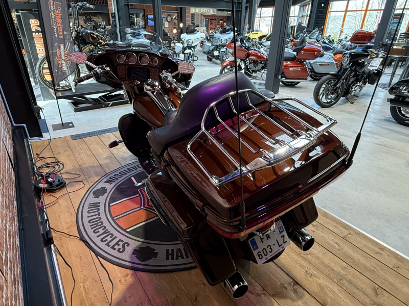 HARLEY DAVIDSON TOURING ELECTRA GLIDE 1923 ULTRA CVO 