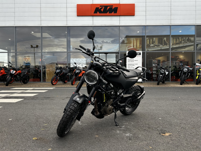 Husqvarna SVARTPILEN 401 