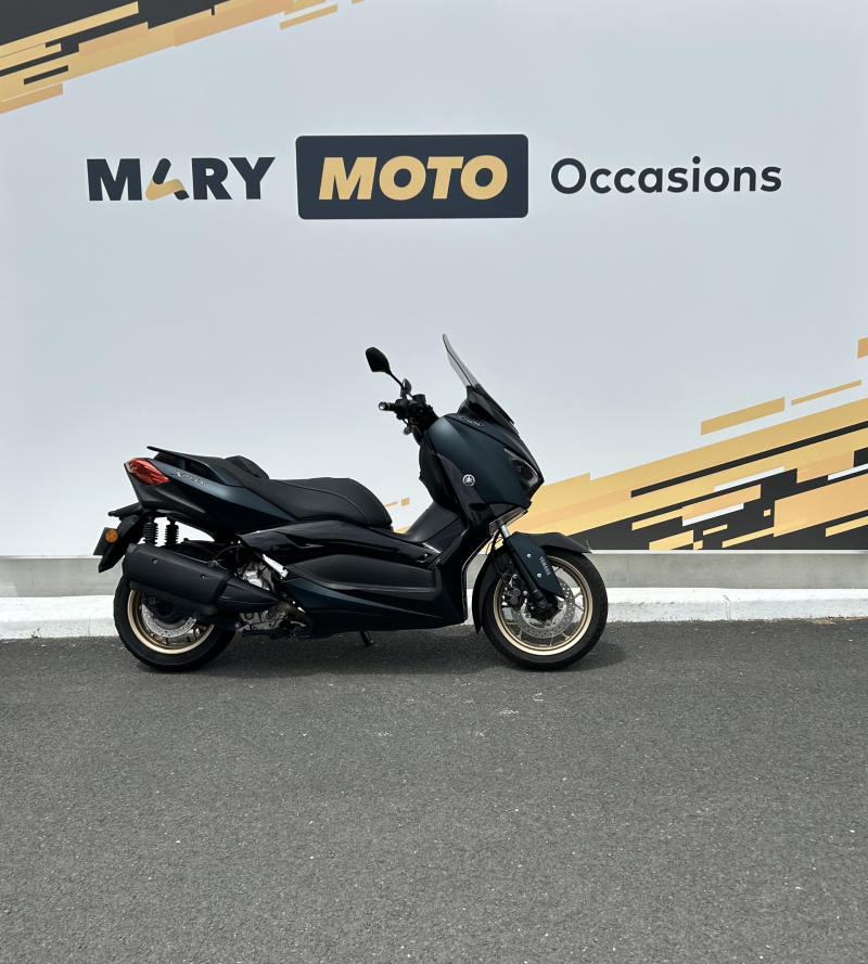 Yamaha XMAX 300 Tech Max