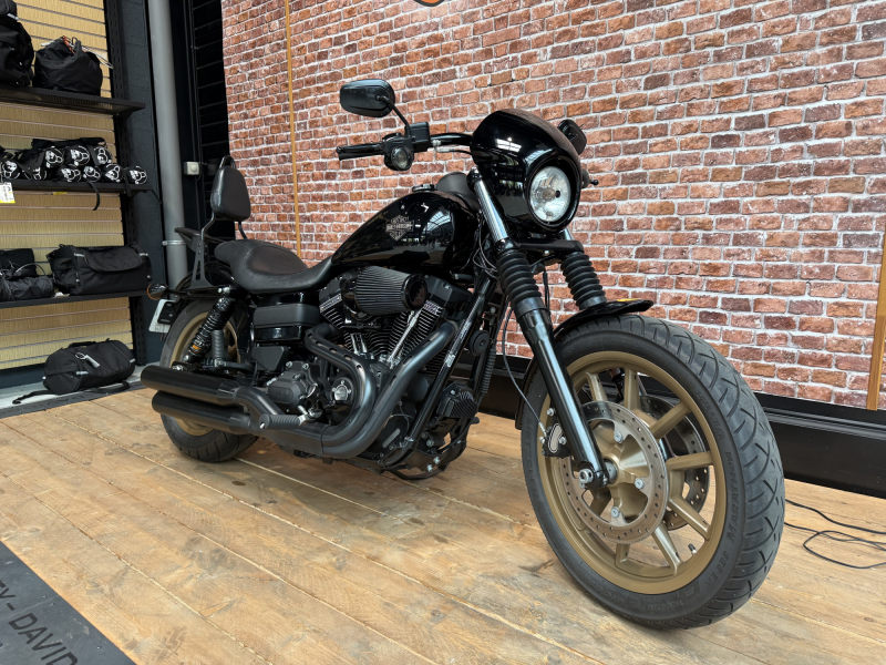 HARLEY DAVIDSON DYNA LOW RIDER 1800 S 