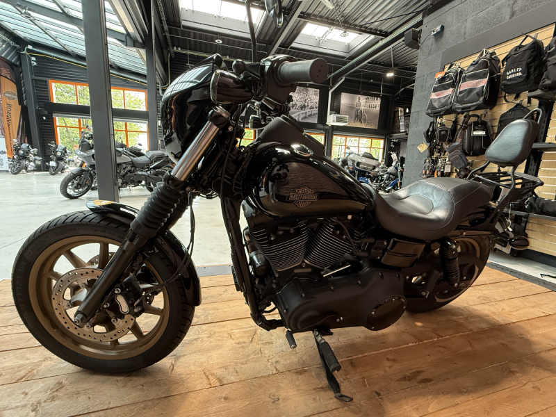 HARLEY DAVIDSON DYNA LOW RIDER 1800 S 