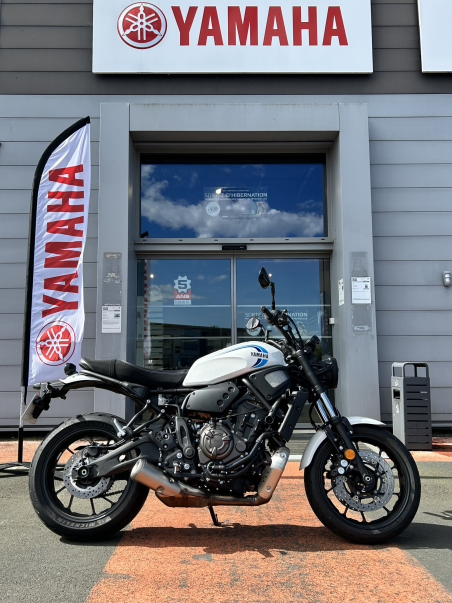 YAMAHA XSR 700 ABS