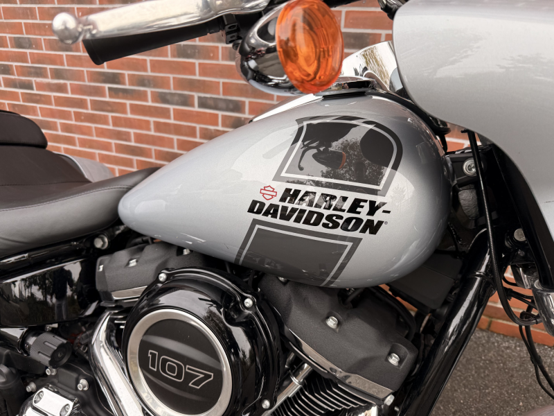 HARLEY DAVIDSON SOFTAIL SPORT GLIDE 1745 