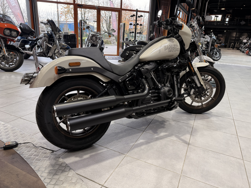 HARLEY DAVIDSON SOFTAIL LOW RIDER 1923 S 