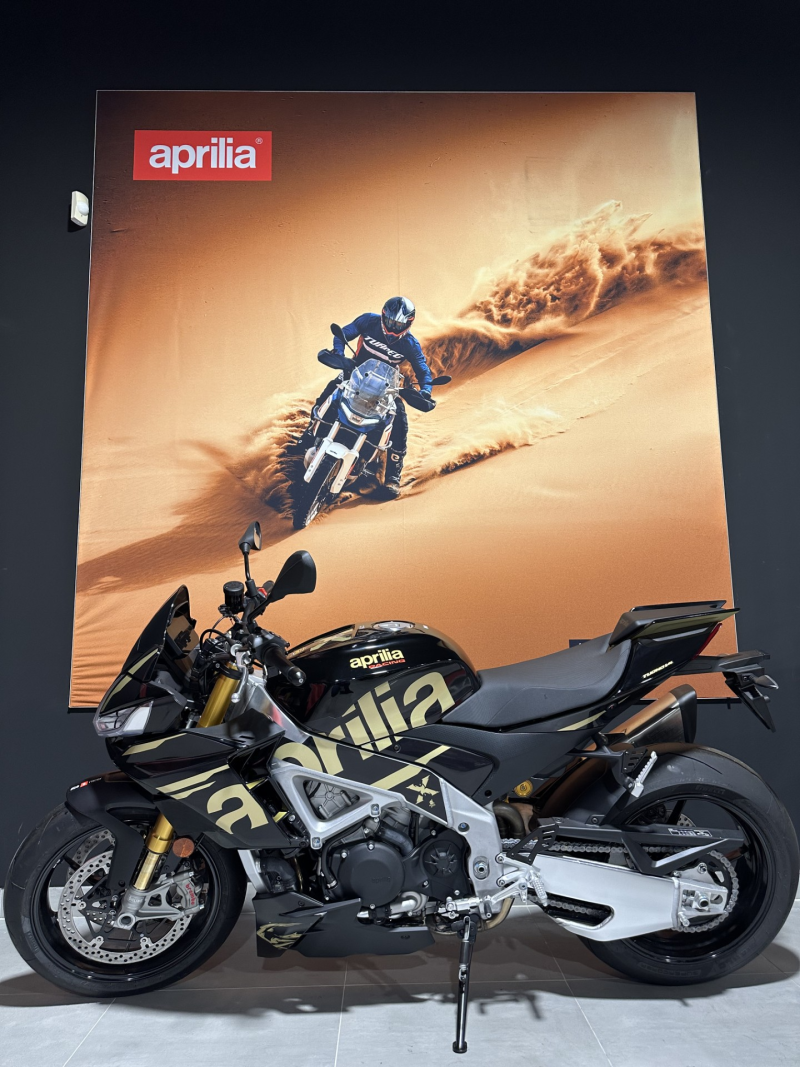 Aprilia TUONO 1100 V4 FACTORY 