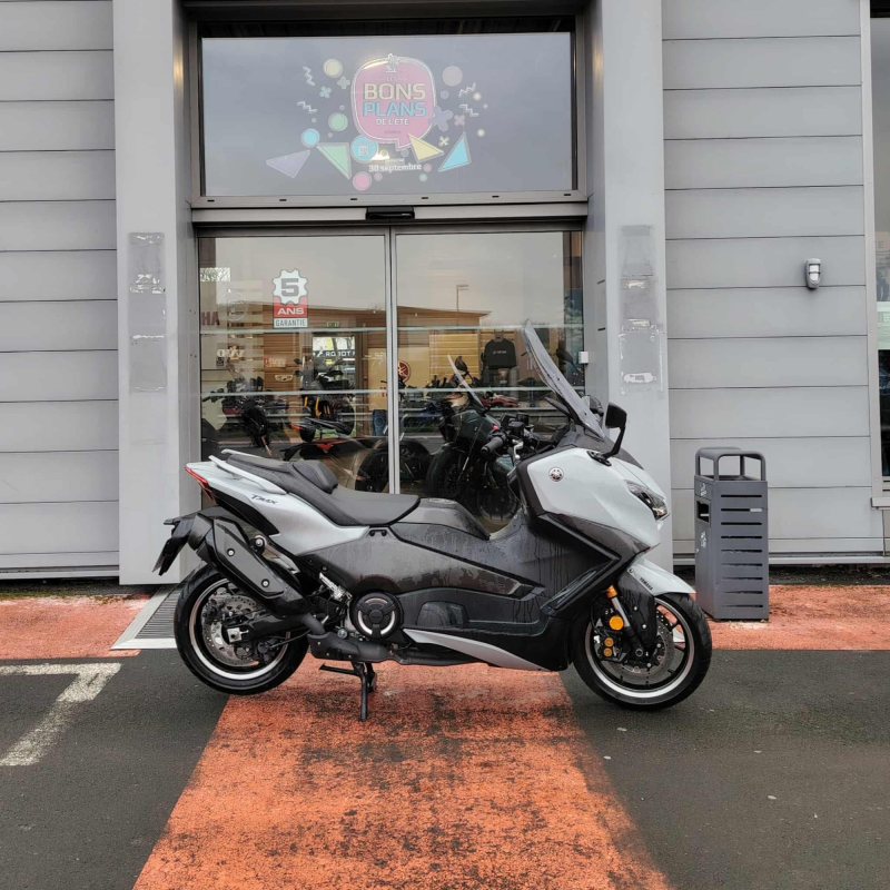 Yamaha XP T-MAX 560 TECH MAX 