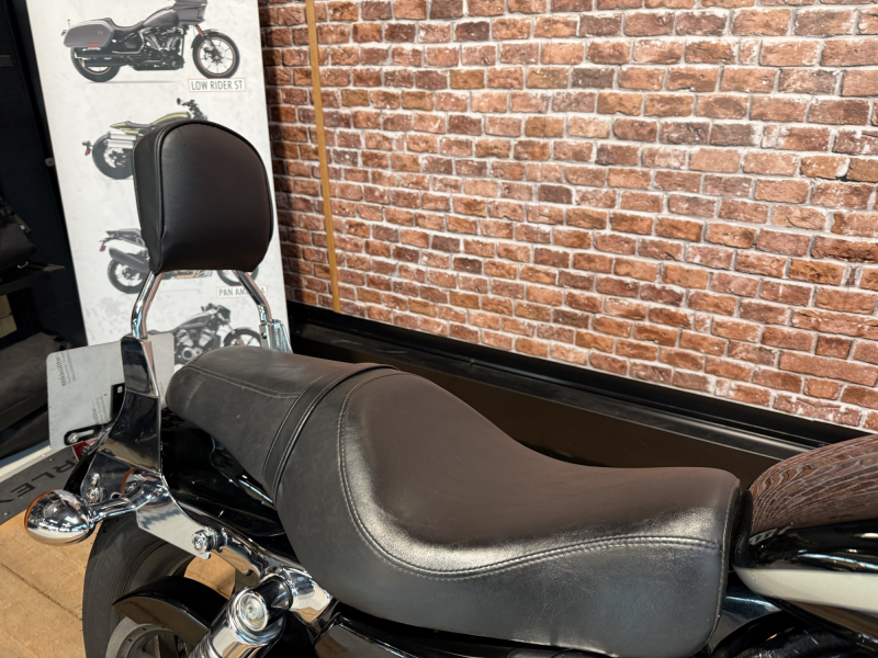 HARLEY DAVIDSON SPORTSTER CUSTOM 1200 CA 