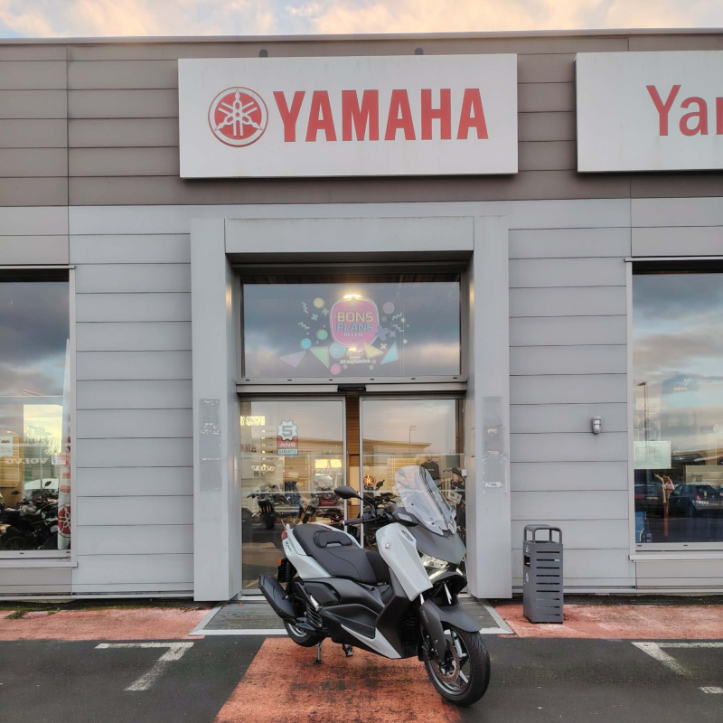 Yamaha XMAX 125 TECH MAX 