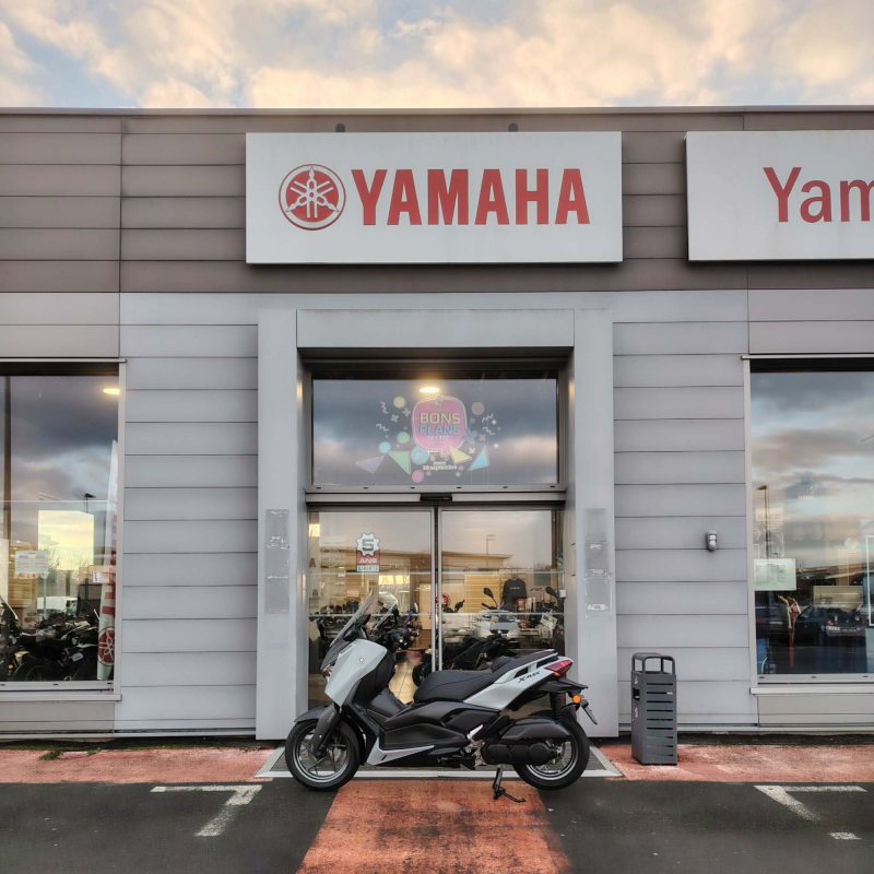 Yamaha XMAX 125 TECH MAX 