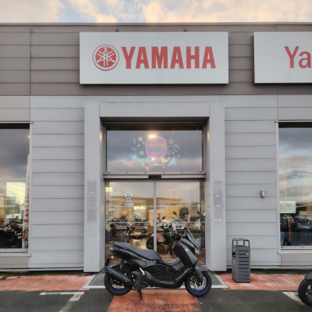 YAMAHA NMAX 125 + accessoires 