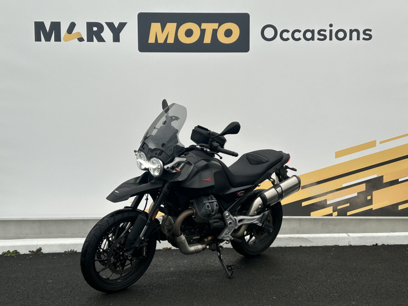 Moto Guzzi V85 TT STRADA 