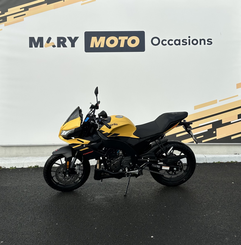 Aprilia TUONO 125 ABS 