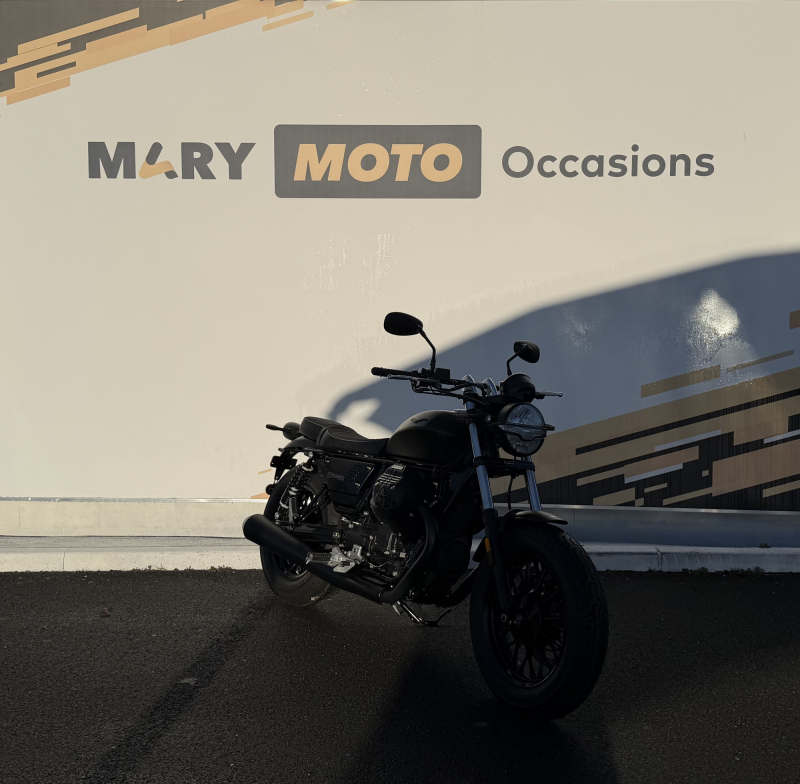 Moto Guzzi V9 BOBBER 