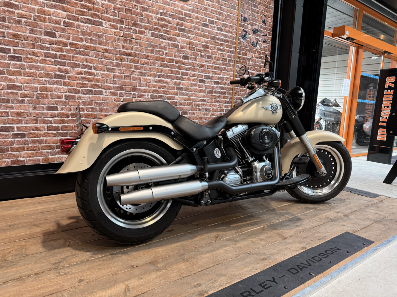HARLEY DAVIDSON SOFTAIL FAT BOY 1690 