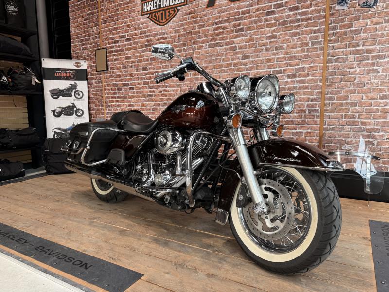 HARLEY DAVIDSON TOURING ROAD KING 1584 CLASSIC 