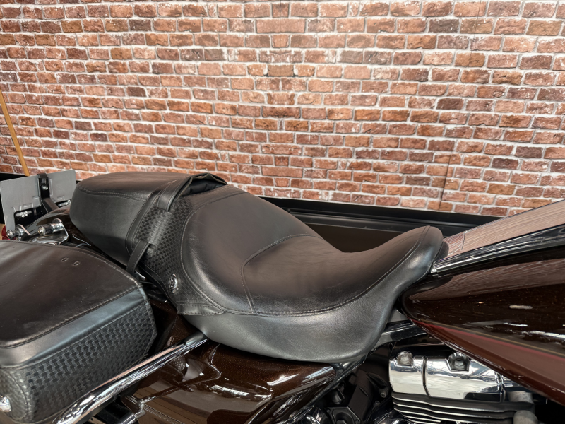 HARLEY DAVIDSON TOURING ROAD KING 1584 CLASSIC 