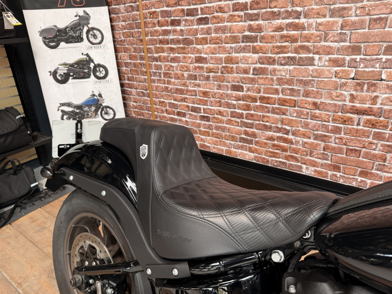 HARLEY DAVIDSON SOFTAIL LOW RIDER 1923 S 