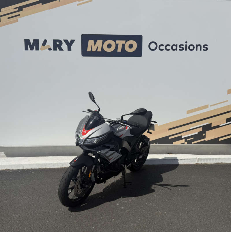 Aprilia TUONO 125 ABS 