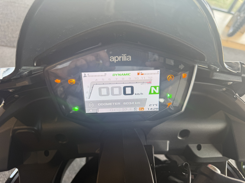 Aprilia TUONO 660 FACTORY 