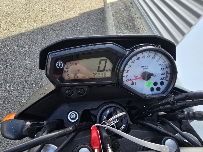 Yamaha FZ8 
