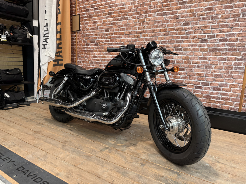 HARLEY DAVIDSON SPORTSTER FORTY-EIGHT 1200 