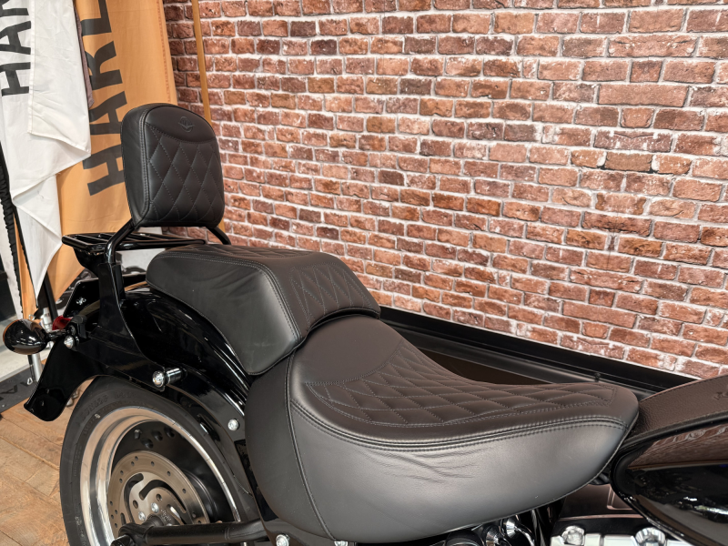 HARLEY DAVIDSON SOFTAIL FAT BOY 1690 SPECIAL 