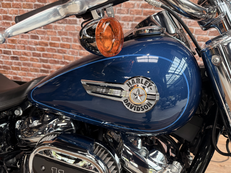 HARLEY DAVIDSON SOFTAIL FAT BOY 1868 
