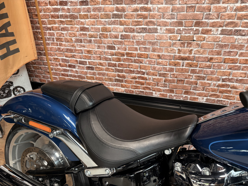 HARLEY DAVIDSON SOFTAIL FAT BOY 1868 