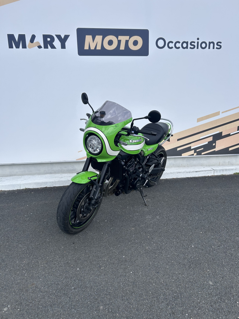 Kawasaki Z900RS 