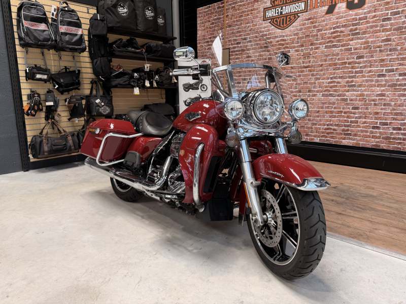 HARLEY DAVIDSON TOURING ROAD KING 1745 