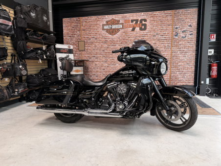 HARLEY-DAVIDSON TOURING...