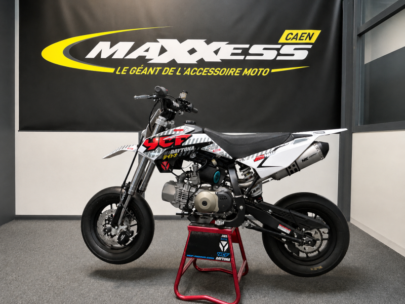  SUPERMOTO F190 