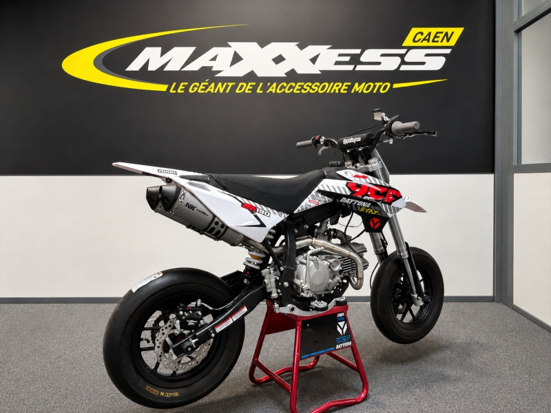  SUPERMOTO F190 