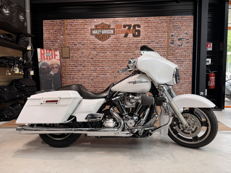 HARLEY DAVIDSON TOURING STREET GLIDE 1690 