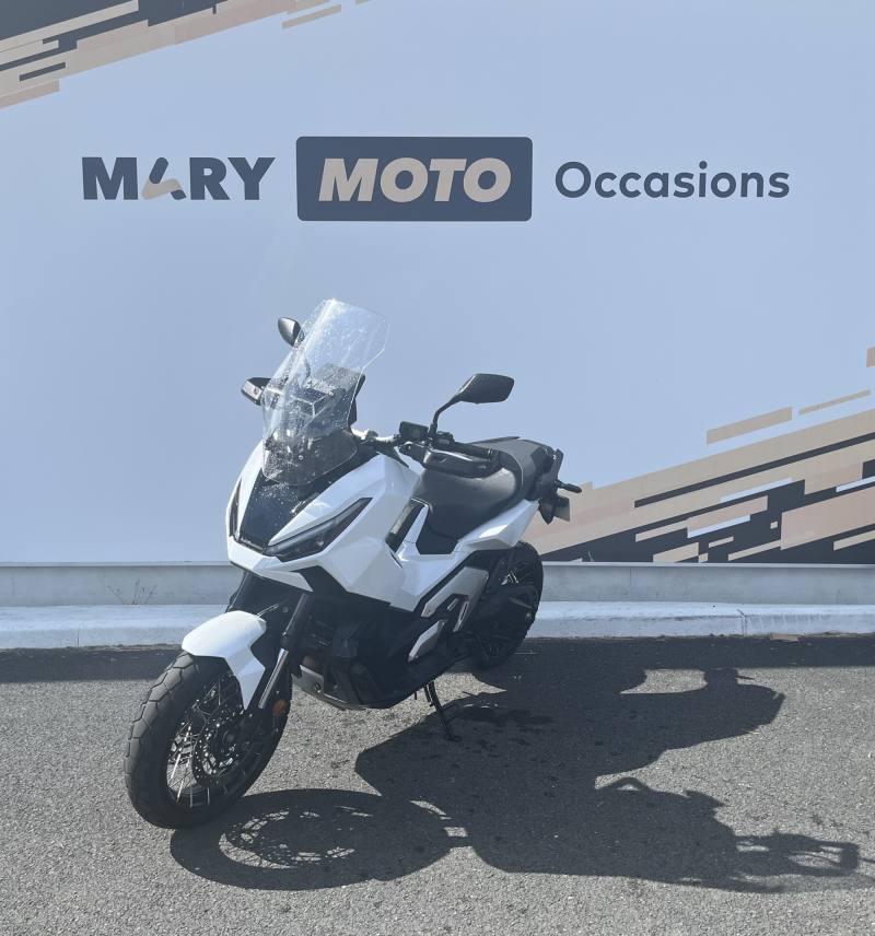 HONDA X-ADV 750 