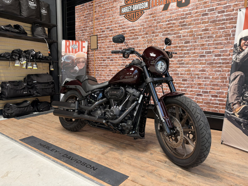 HARLEY DAVIDSON SOFTAIL LOW RIDER 1868 S 