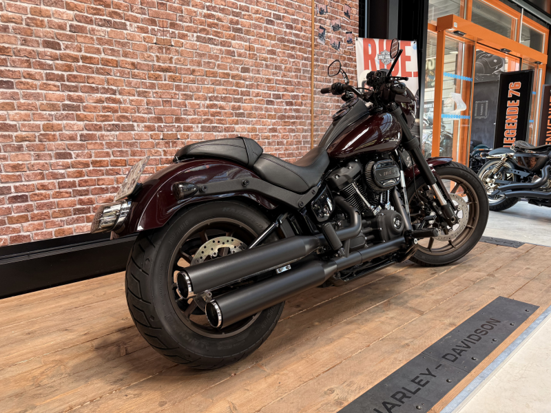 HARLEY DAVIDSON SOFTAIL LOW RIDER 1868 S 