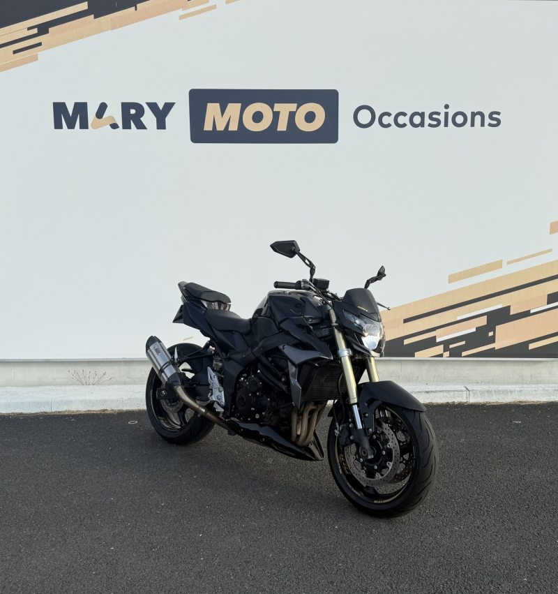 Suzuki GSR 750 