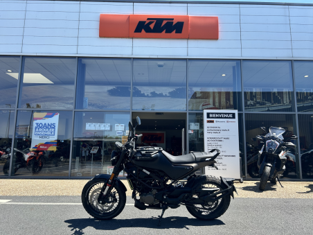 HUSQVARNA SVARTPILEN 125 