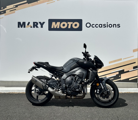 YAMAHA MT-10