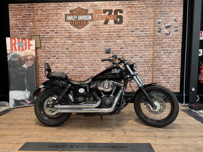 HARLEY DAVIDSON DYNA STREET BOB 1690 
