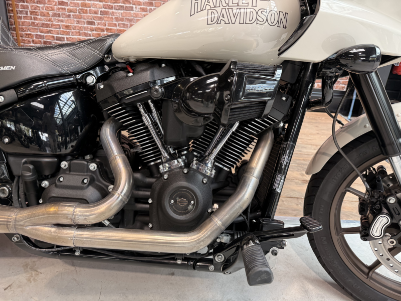 HARLEY DAVIDSON SOFTAIL LOW RIDER 1923 ST 