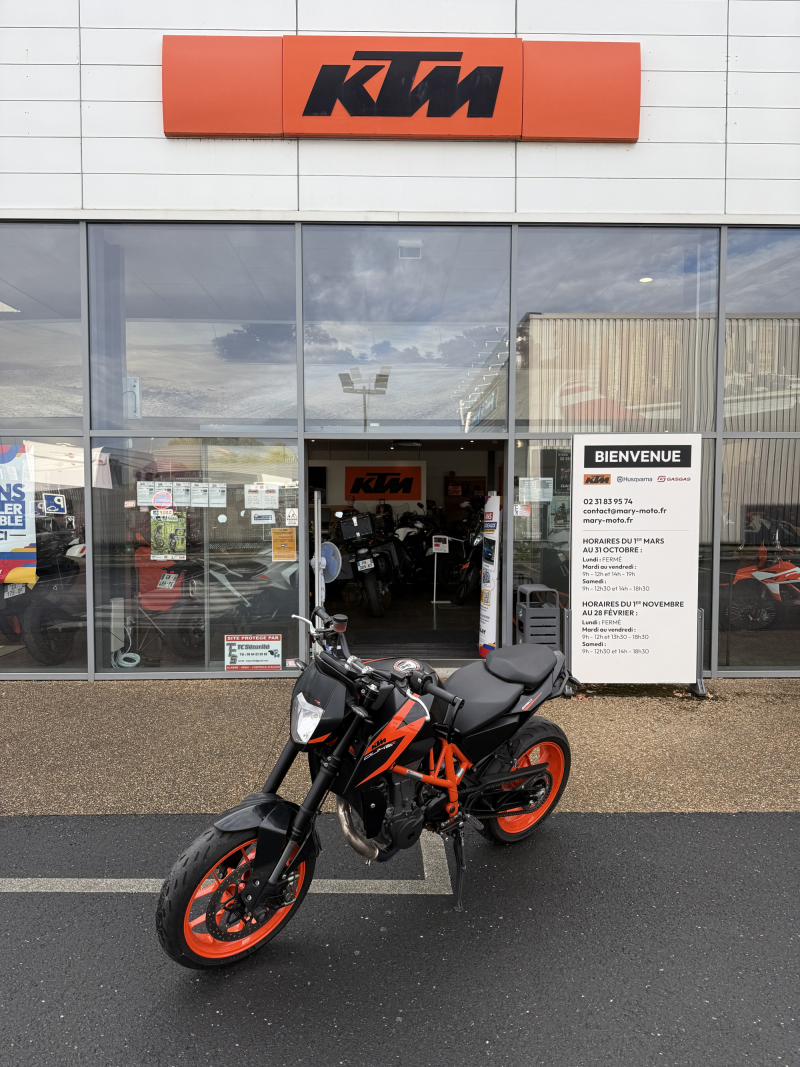 KTM 690 DUKE R 
