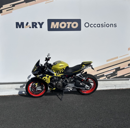 APRILIA TUONO 660
