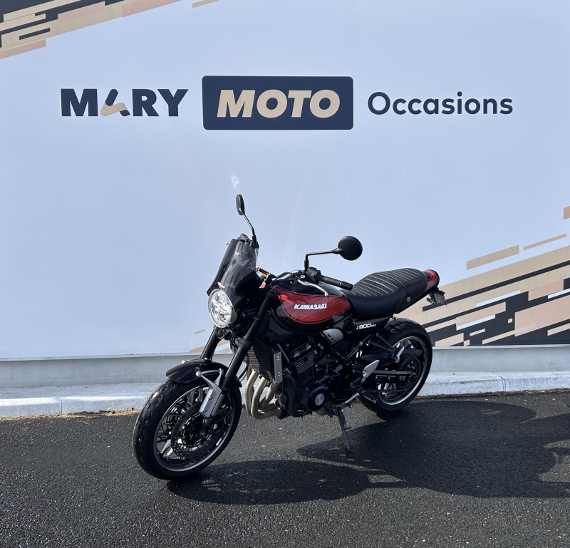 Kawasaki Z900RS 
