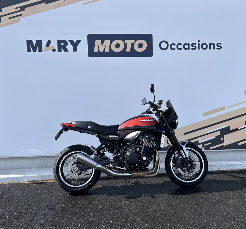 Kawasaki Z900RS 