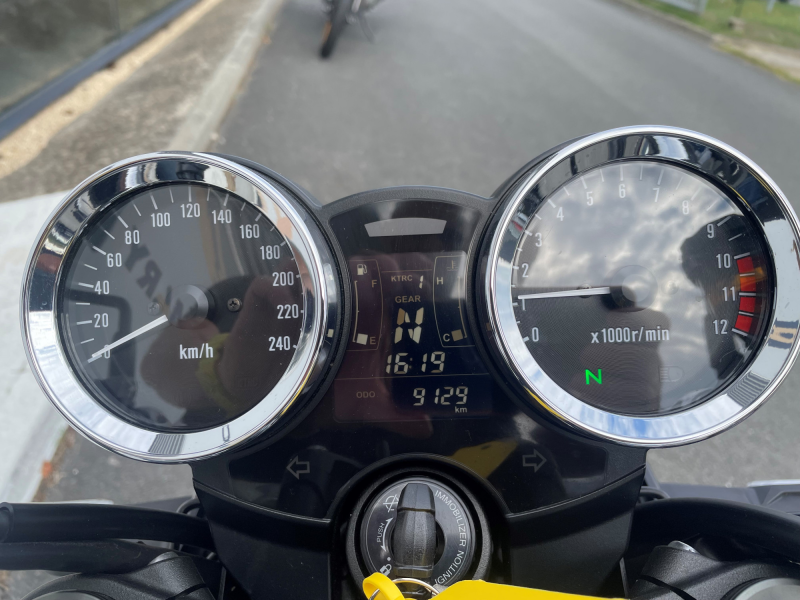 Kawasaki Z 900 RS 