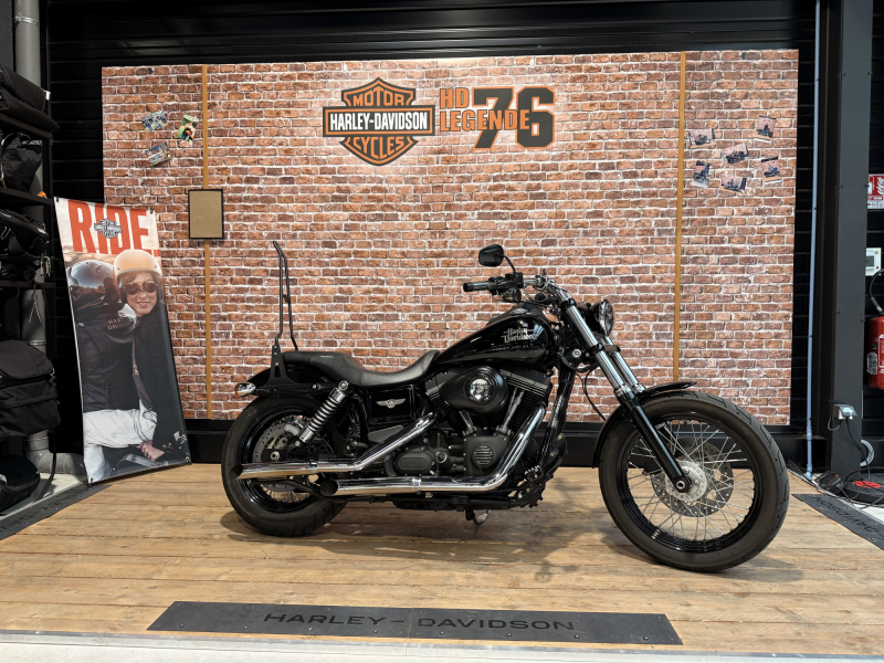 HARLEY DAVIDSON DYNA STREET BOB 1584 