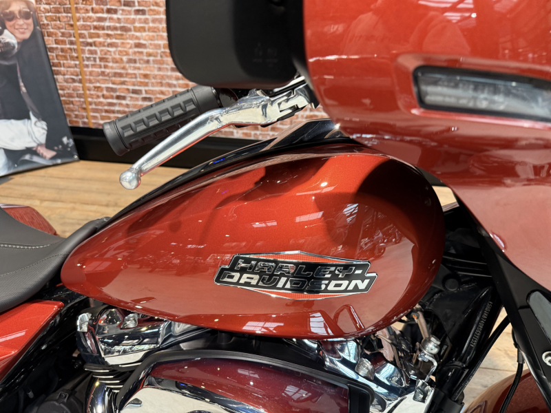 HARLEY DAVIDSON TOURING STREET GLIDE 1923 